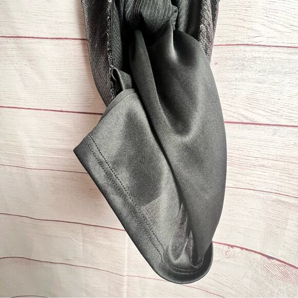 Forever 21 Women's Sequin Style Black Mesh Back Holiday Style Dress Sz M - Picture 5 of 13